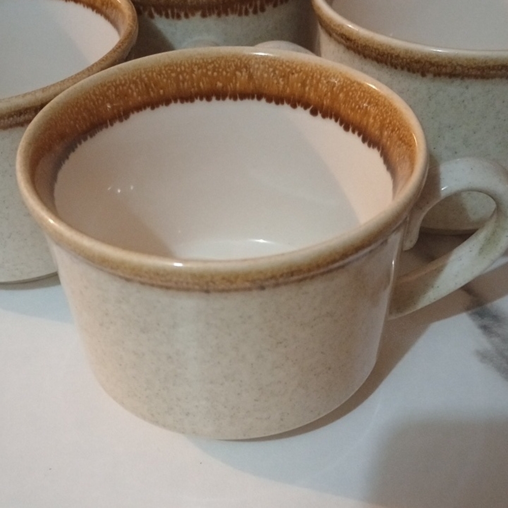 Mikasa Cream and Brown Dining Mugs Set Of 4